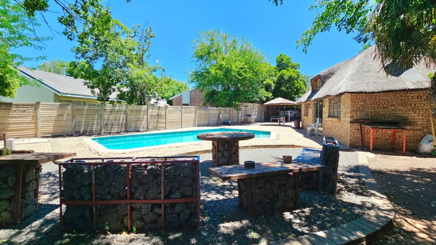 3 Bedroom Property for Sale in Noordhoek Free State